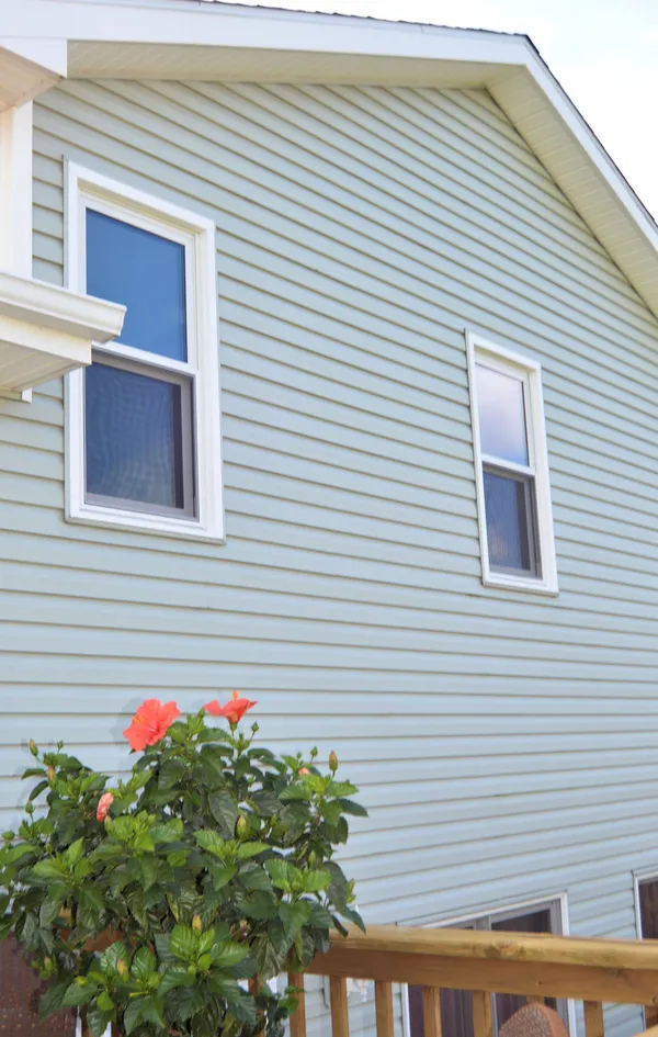 Double-hung window with grids