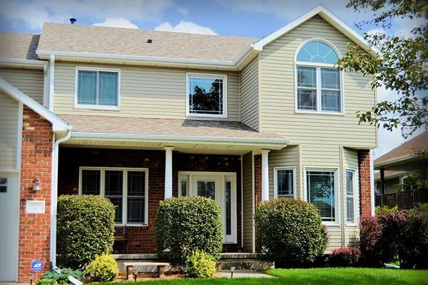Replacement windows — Nebraska home